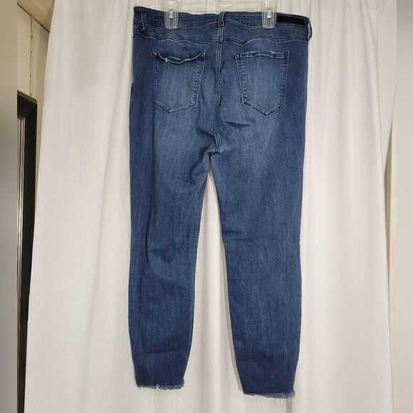 Ms. Cello high rise jeans - Picture 7 of 12